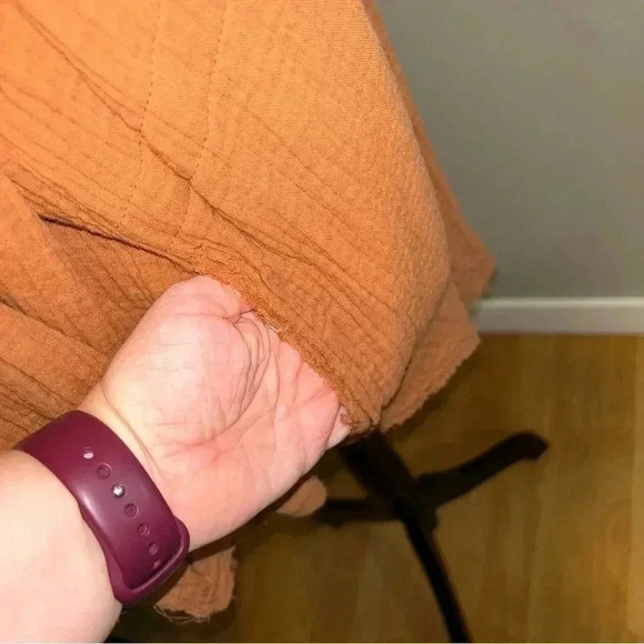 Urban Daizy Button Up - Picture 7 of 8